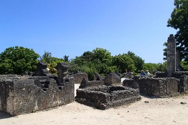 Kaole Ruins in Bagamoyo