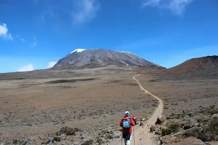 Scenic view of Kilimanjaro climbing routes